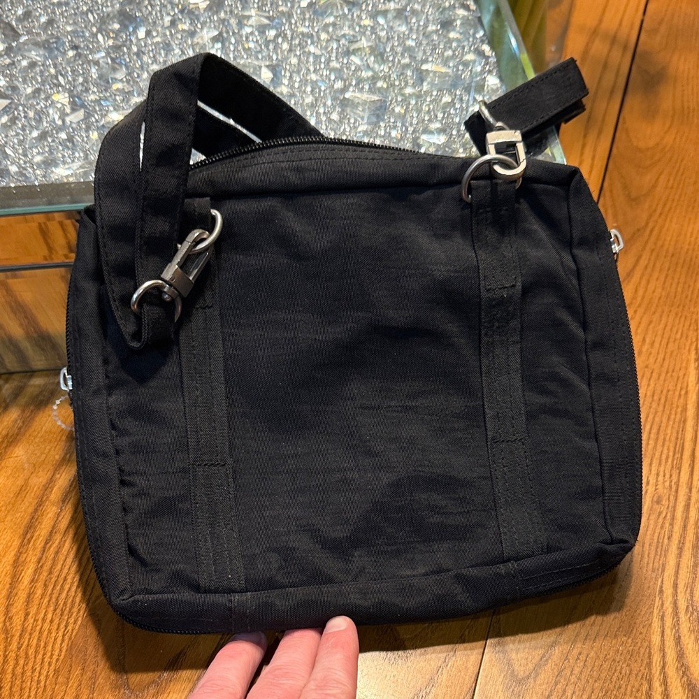 Baggallini Black Messenger Bag - Picture 7 of 8